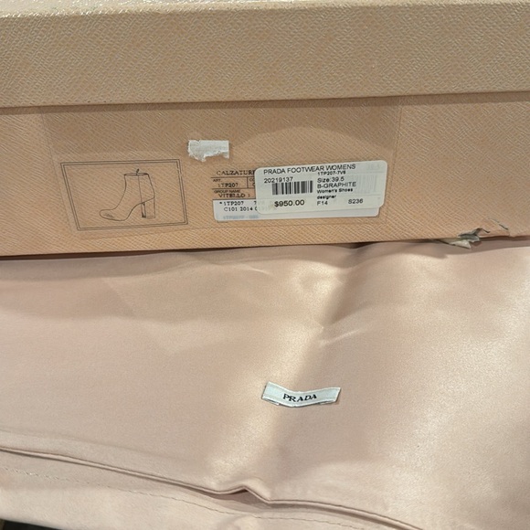 Prada graphite booty - Picture 7 of 7